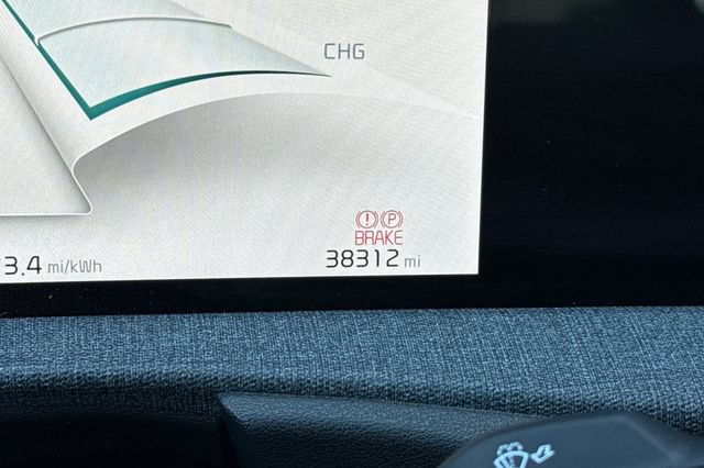 Certified 2024 Kia EV6 Light RWD image 34