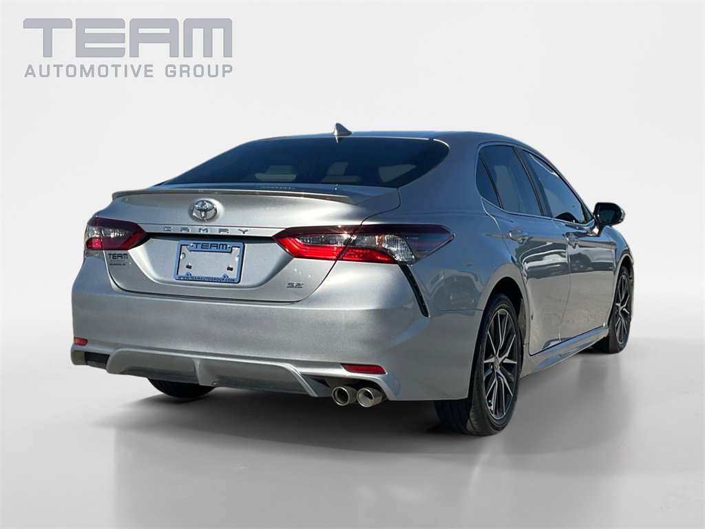 Used 2024 Toyota Camry SE image 7