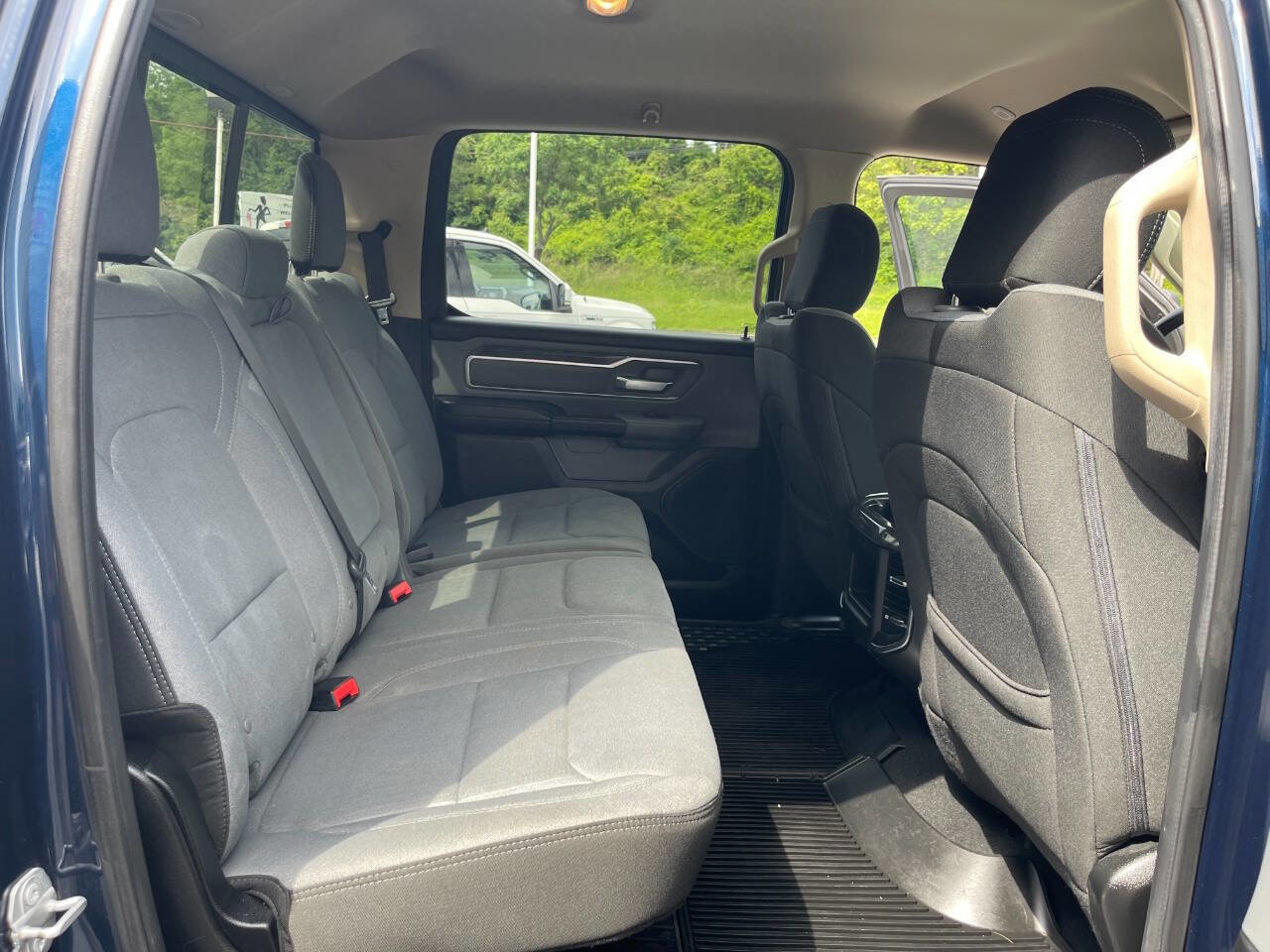 Used 2019 RAM 1500 Big Horn image 32