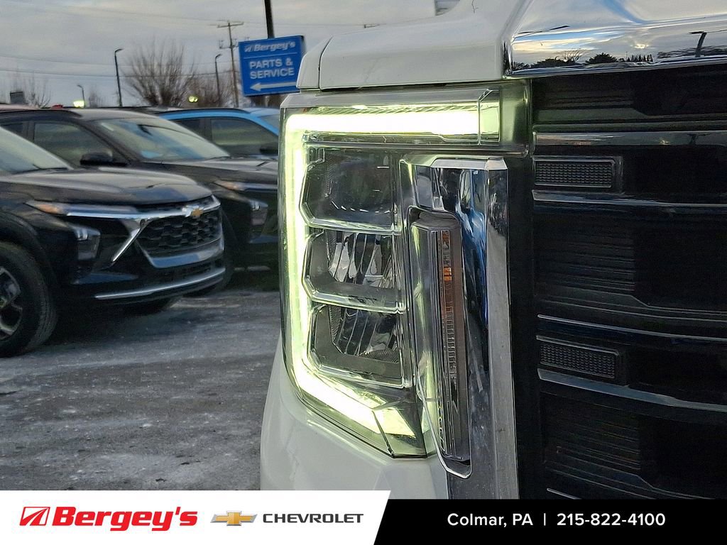 Certified 2021 GMC Sierra 3500 4x4 Crew Cab w/ Convenience Package image 11