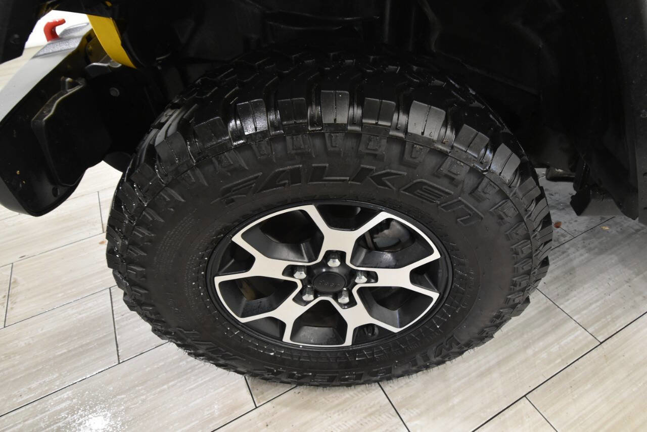 Used 2020 Jeep Wrangler Unlimited Rubicon w/ Dual Top Group image 9