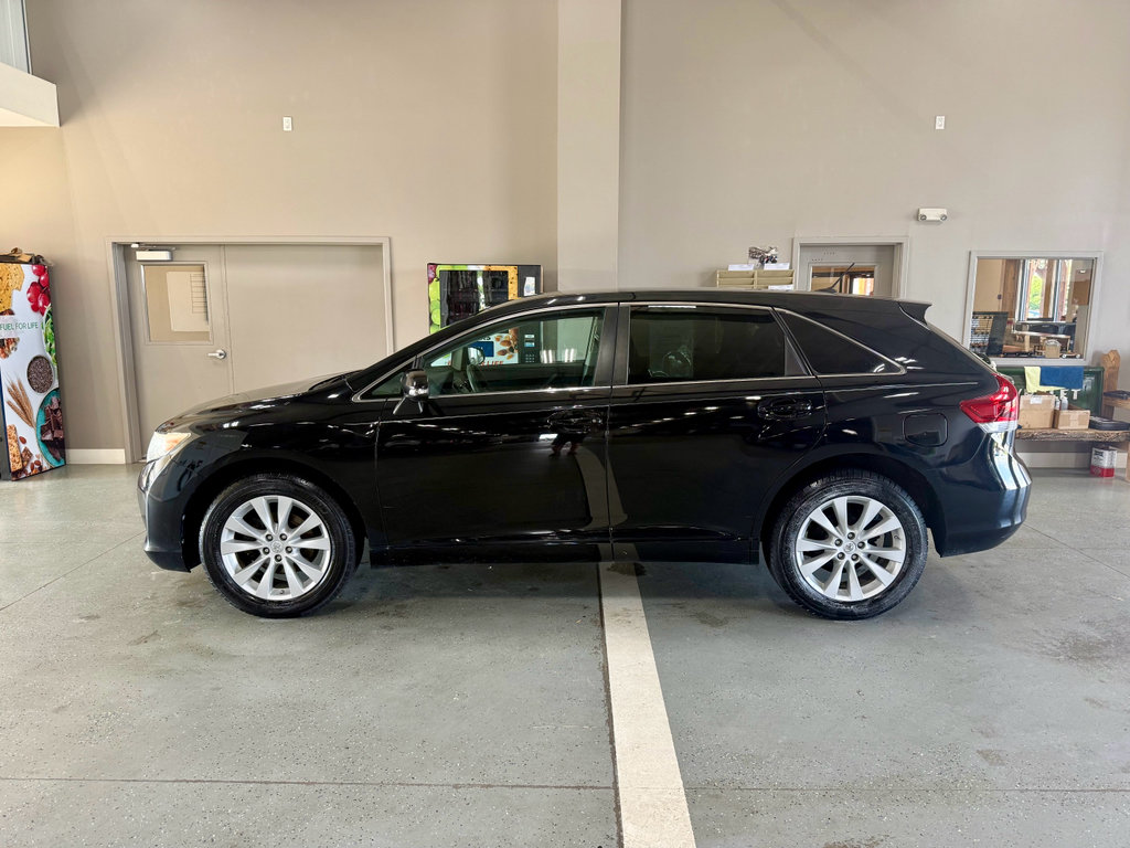 Used 2015 Toyota Venza LE
