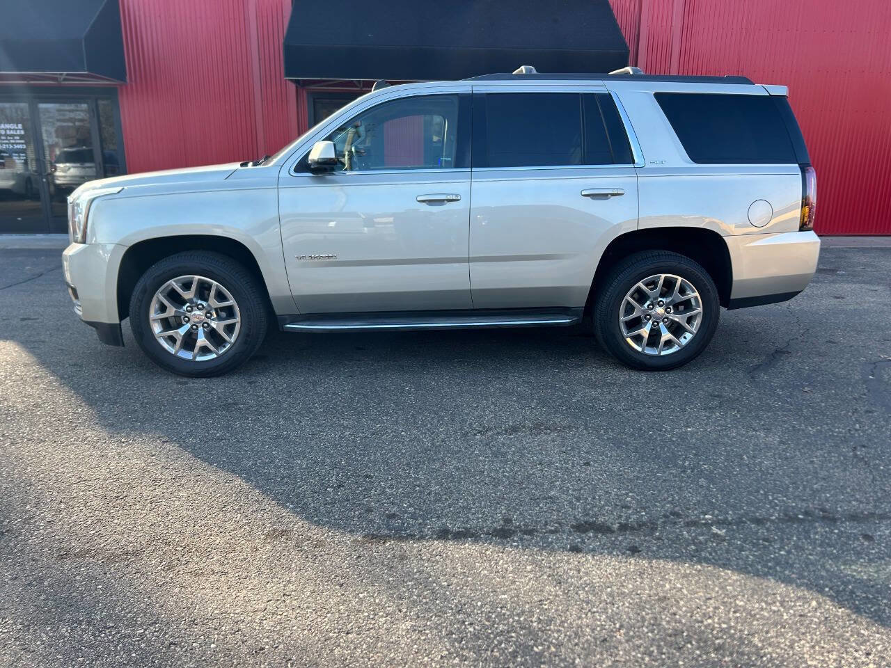 Used 2015 GMC Yukon SLT image 13