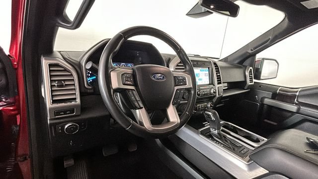 Used 2017 Ford F150 Platinum w/ Equipment Group 701A Luxury AWD/4WD image 13