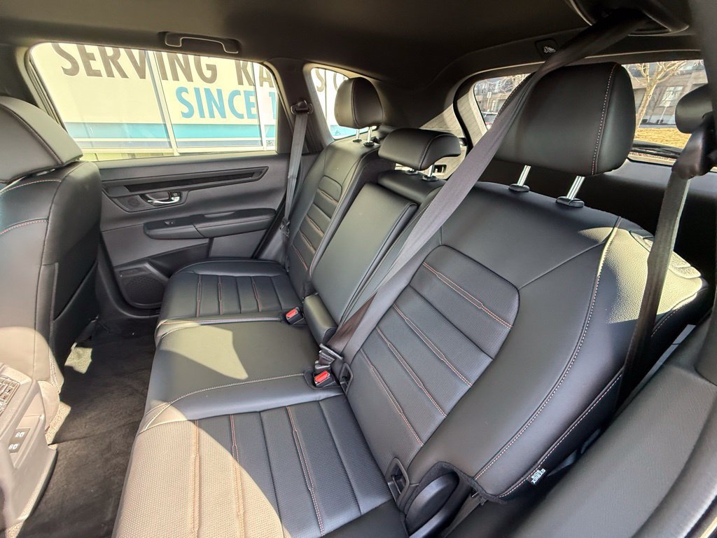 Used 2025 Honda CR-V Sport-L image 30