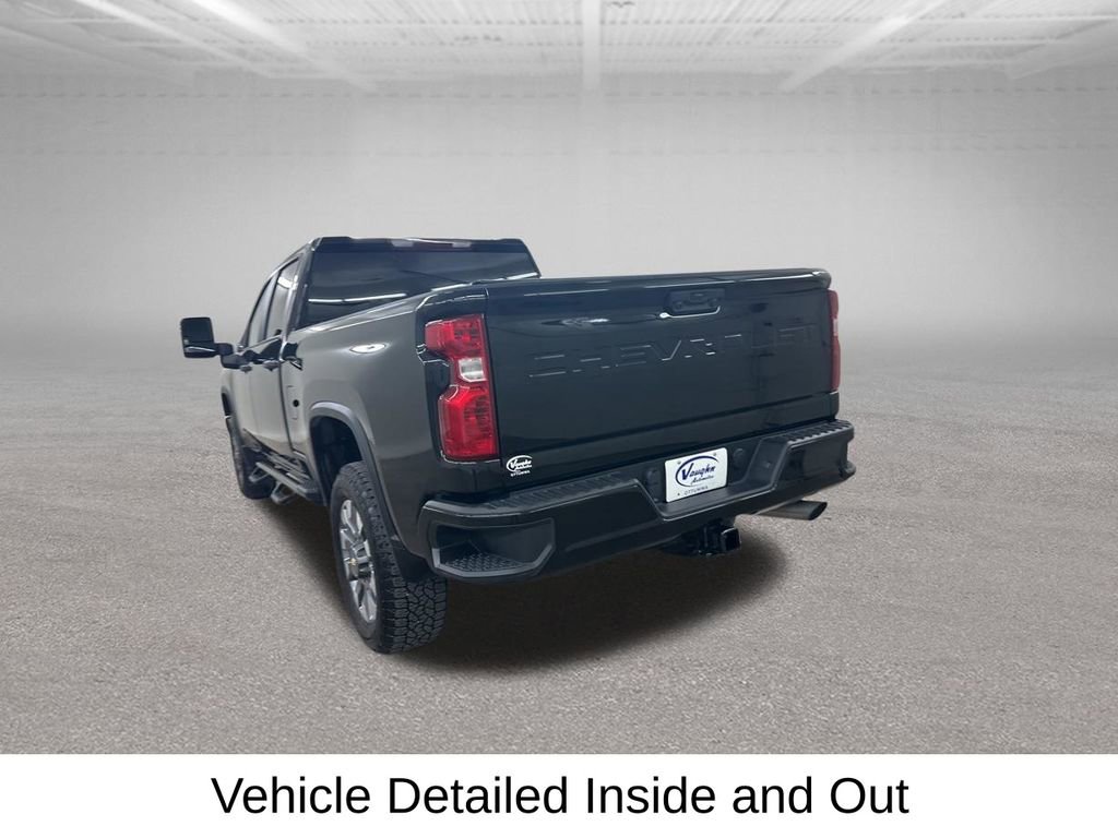 Used 2023 Chevrolet Silverado 2500 Custom w/ Custom Value Package image 10