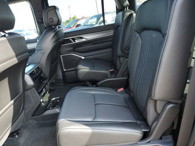 New 2025 Jeep Wagoneer Series II image 17