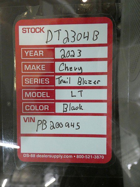 Used 2023 Chevrolet TrailBlazer LT image 27