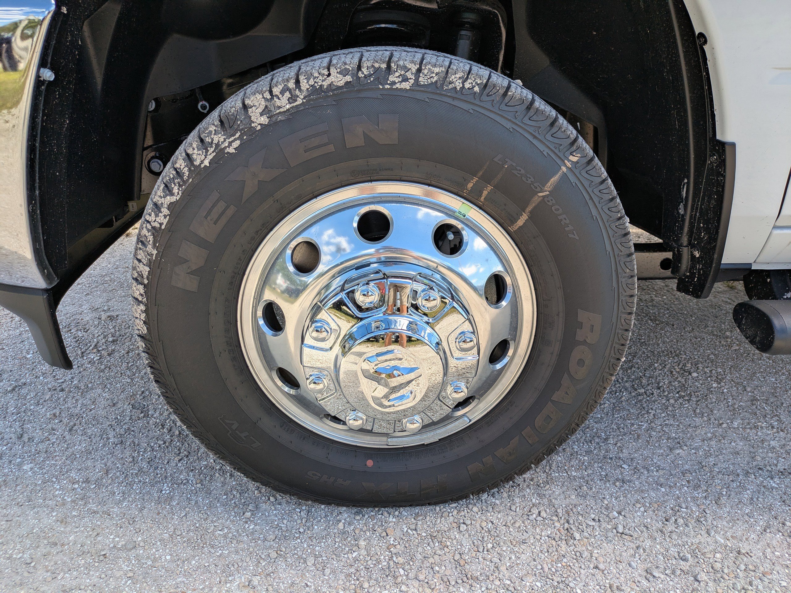 New 2026 RAM 3500 Tradesman image 9