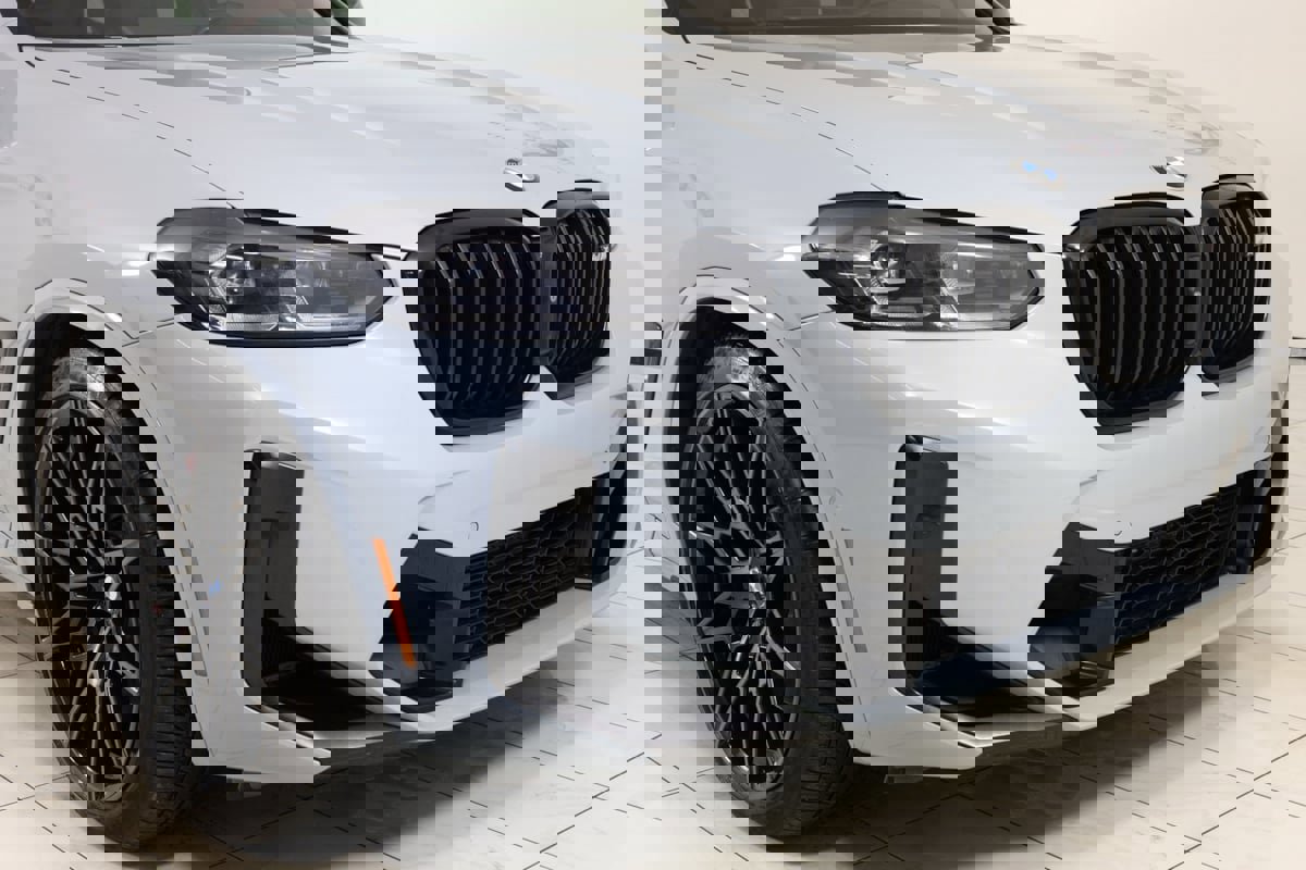 Used 2022 BMW X4 M w/ Competition Package image 38