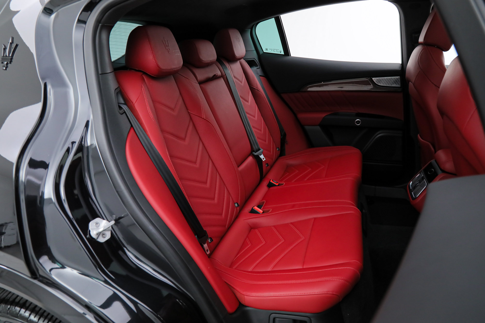 Certified 2023 Maserati Grecale Modena AWD/4WD image 13