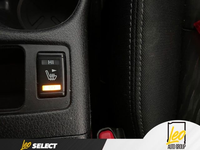 Used 2020 Nissan Rogue SV w/ Sun & Sound Touring Package AWD/4WD image 18