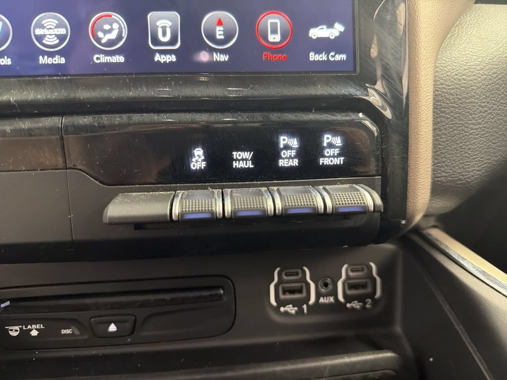 Used 2019 RAM 1500 Laramie AWD/4WD image 37