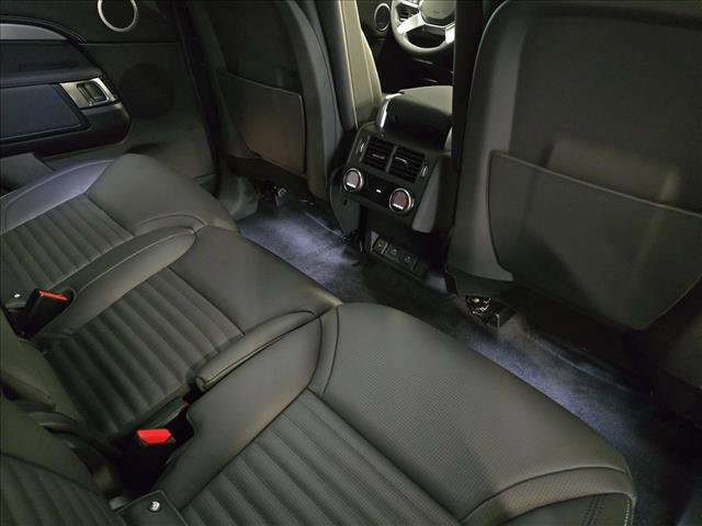 New 2026 Land Rover Discovery Limited Edition AWD/4WD image 11