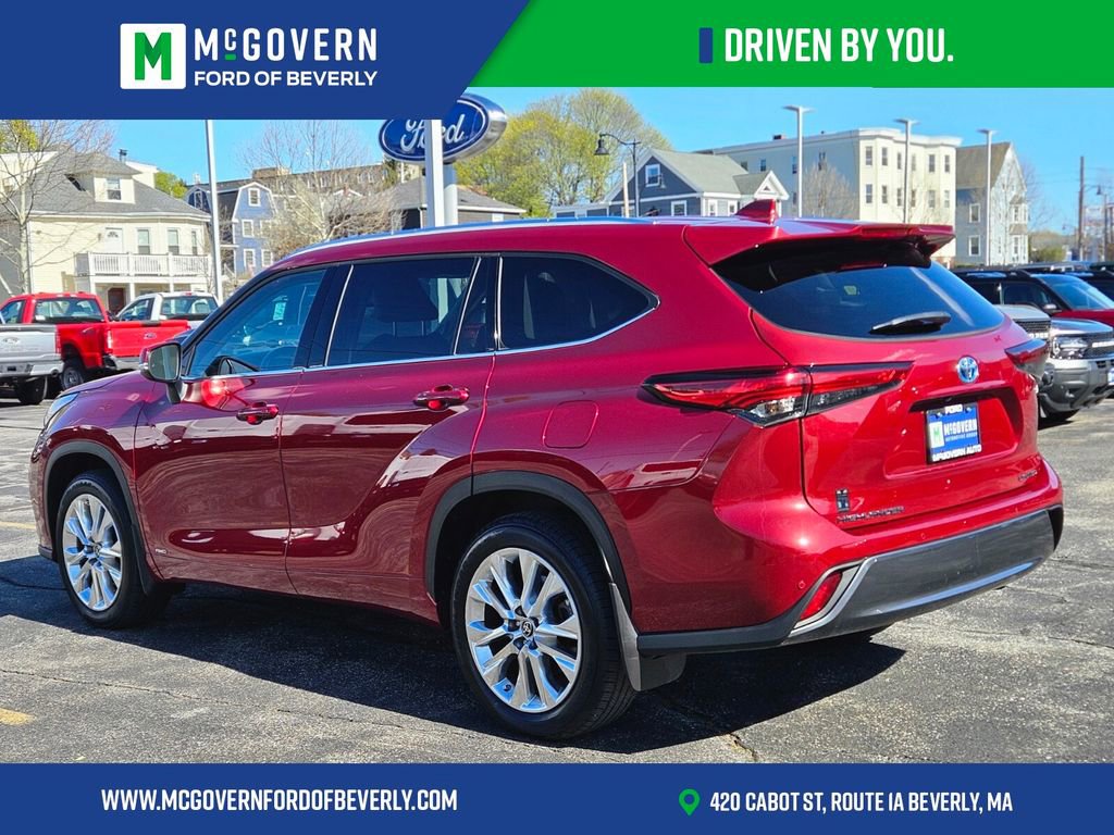 Used 2022 Toyota Highlander Limited AWD/4WD image 4