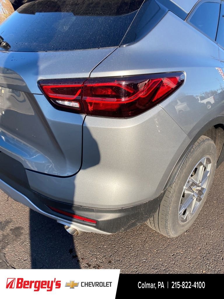 Used 2023 Chevrolet Blazer LT image 15