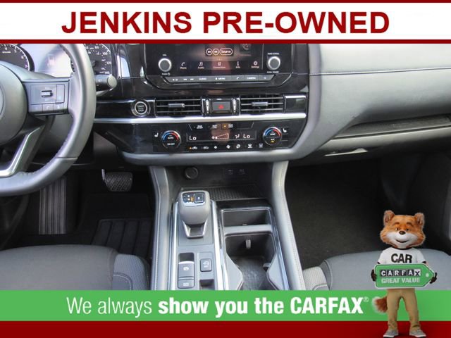 Certified 2024 Nissan Pathfinder SV image 18