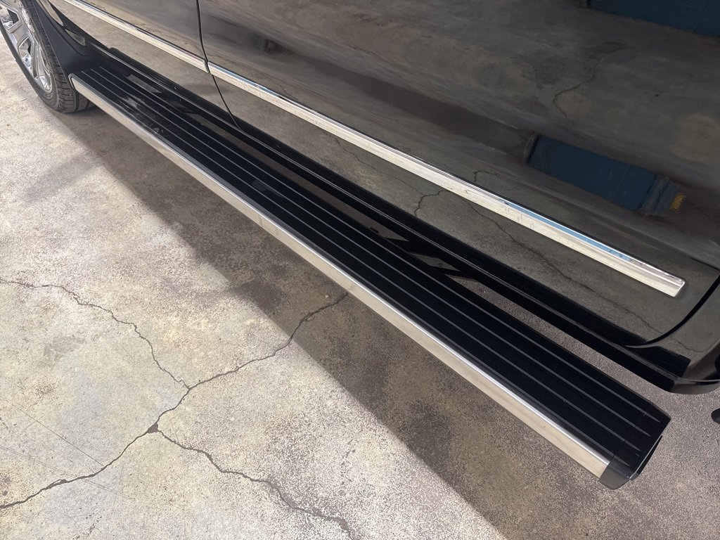 Used 2017 GMC Sierra 1500 Denali w/ Denali Ultimate Package image 9