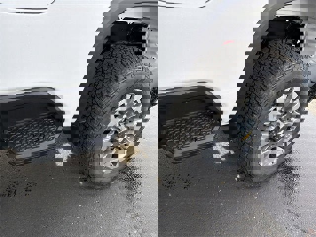 New 2026 Chevrolet Silverado 2500 Custom w/ Custom Convenience Package image 20