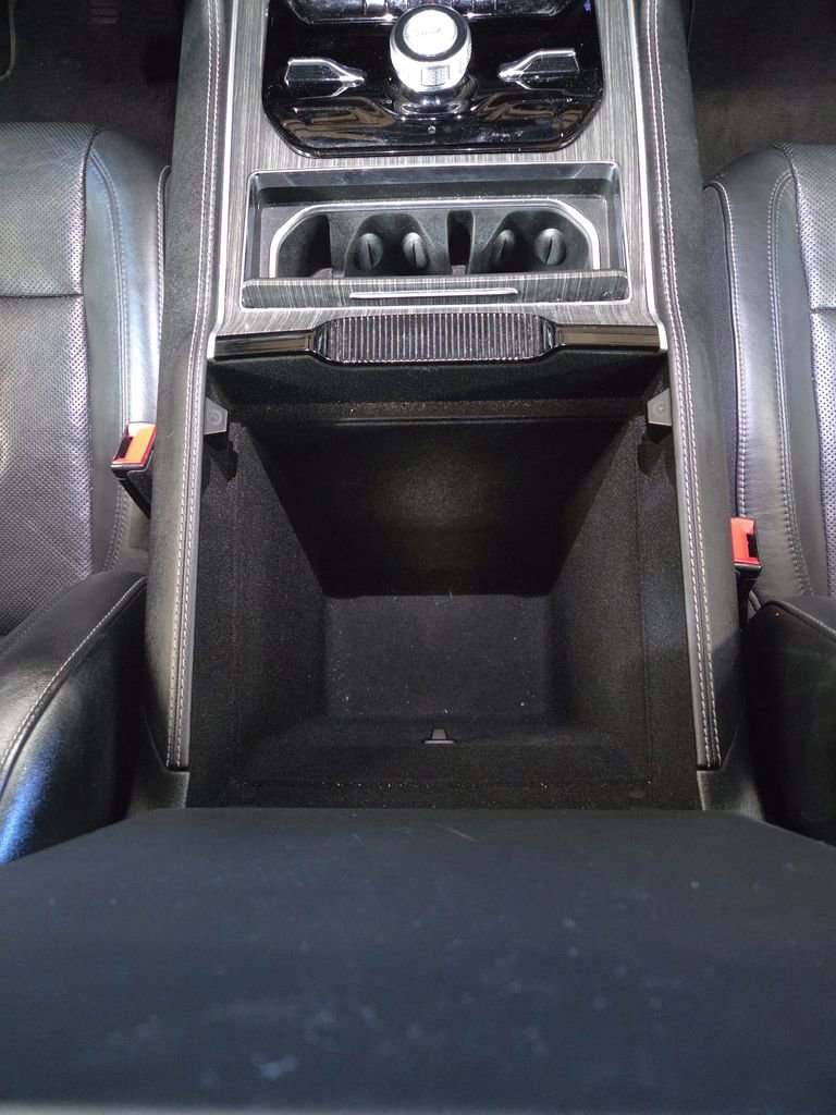 Used 2023 Jeep Wagoneer Series III w/ Preferred Equipment Group image 24