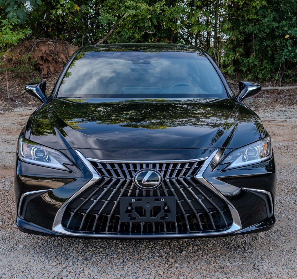 Used 2023 Lexus ES 350 w/ Premium Package FWD image 8