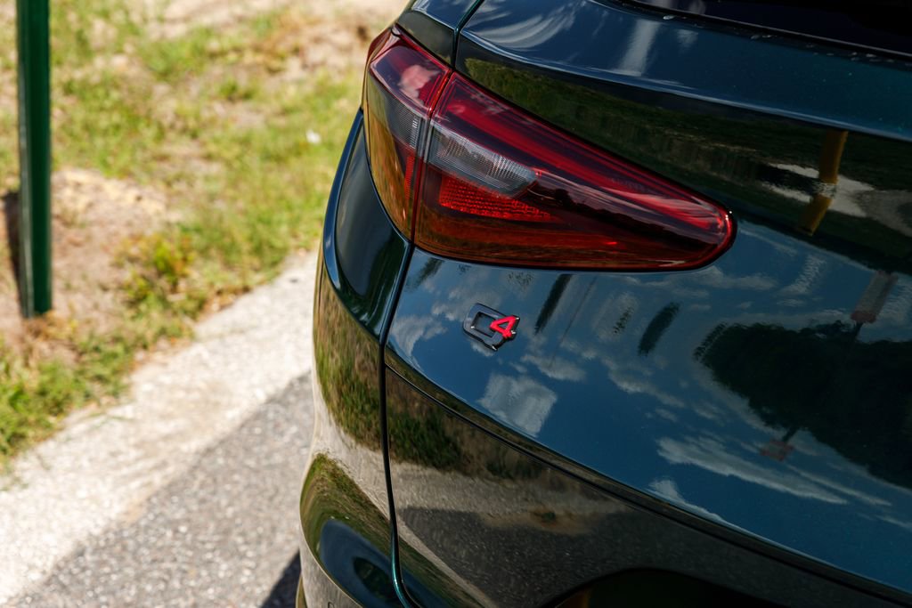 Used 2021 Alfa Romeo Stelvio Ti w/ Nero Edizione AWD/4WD image 21