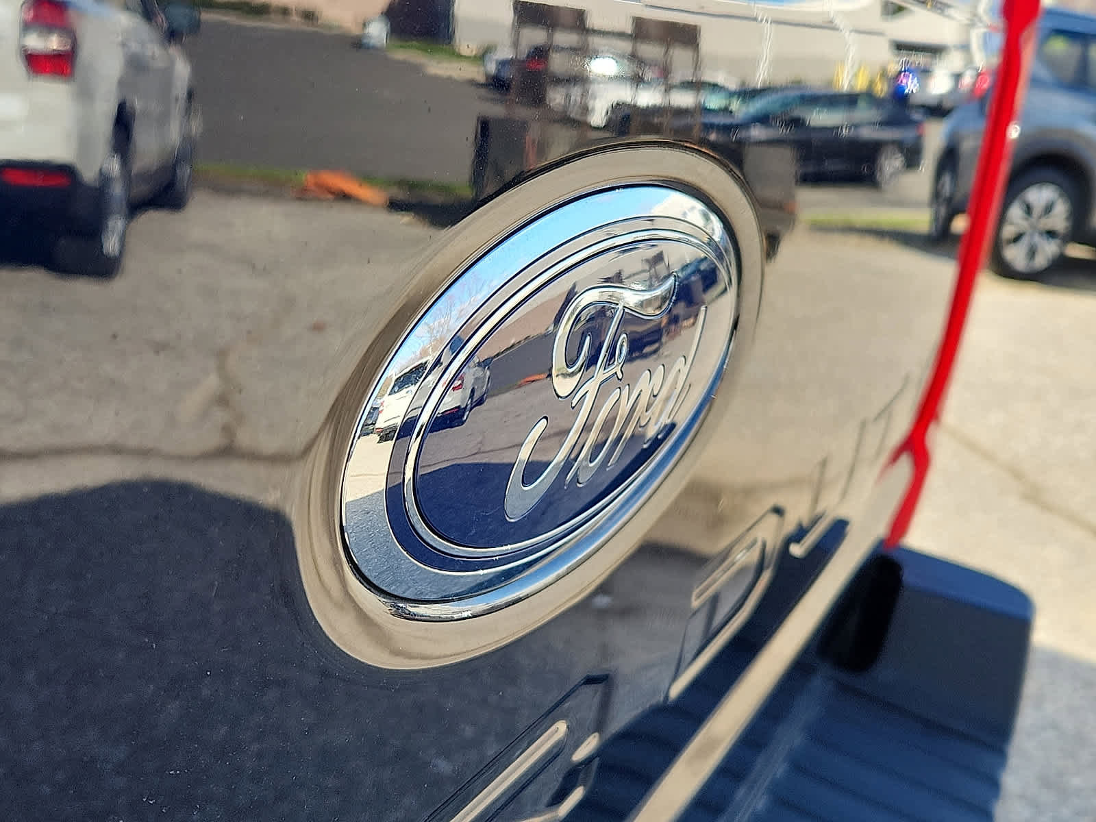 Used 2024 Ford F250 XLT w/ FX4 Off-Road Package image 30