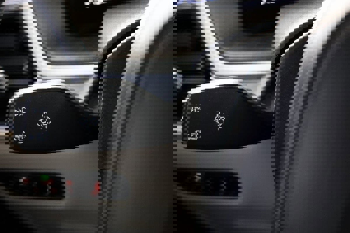 Used 2023 BMW X7 xDrive40i w/ M Sport Package image 26