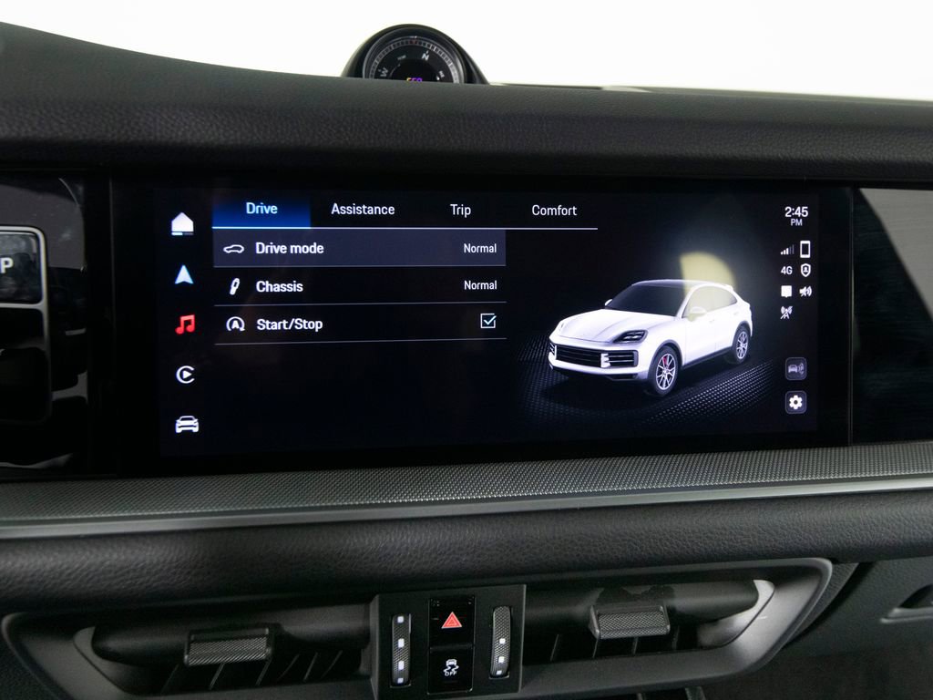 Certified 2025 Porsche Cayenne Coupe image 28