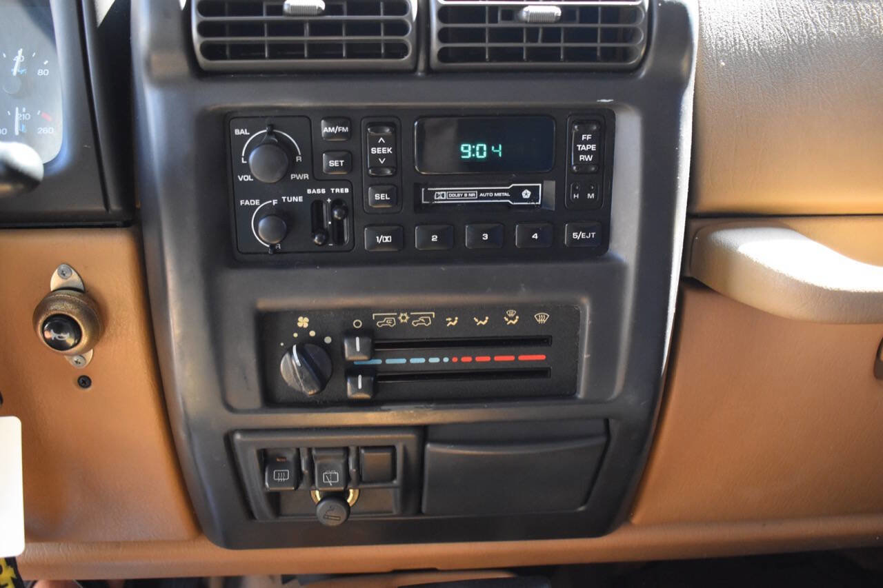 Used 1998 Jeep Wrangler Sport image 32