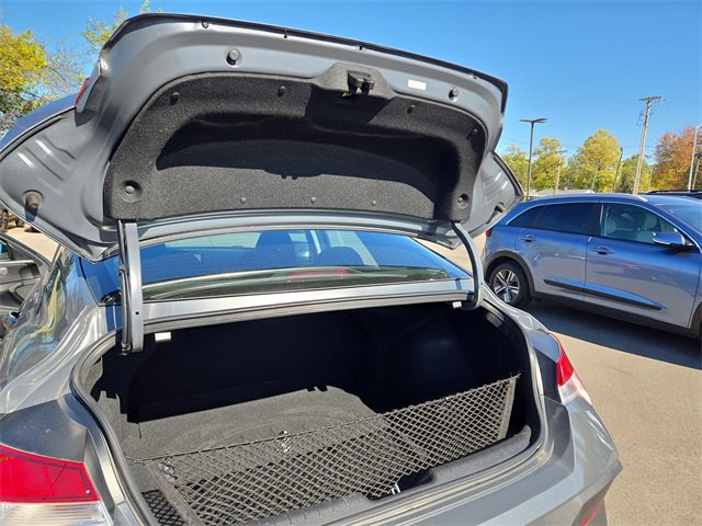 Certified 2024 Hyundai Elantra SEL image 28