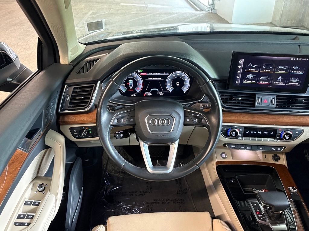 Used 2023 Audi Q5 e Premium Plus w/ Premium Plus Package AWD/4WD image 15