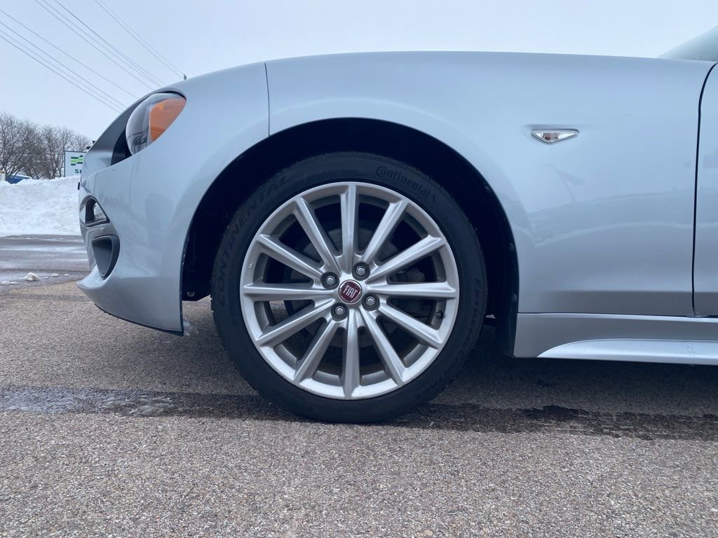Used 2018 FIAT 124 Spider Lusso w/ Convenience Group image 27