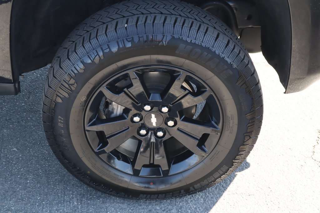 Used 2019 Chevrolet Colorado Z71 w/ Z71 Midnight Edition AWD/4WD image 13