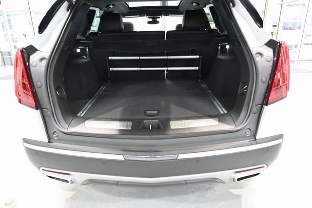 Used 2025 Cadillac XT5 Premium Luxury image 32