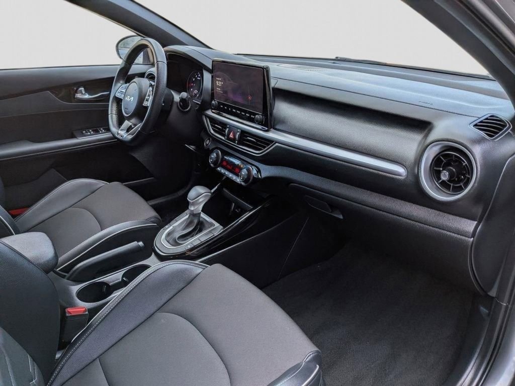 Certified 2023 Kia Forte GT-Line image 23