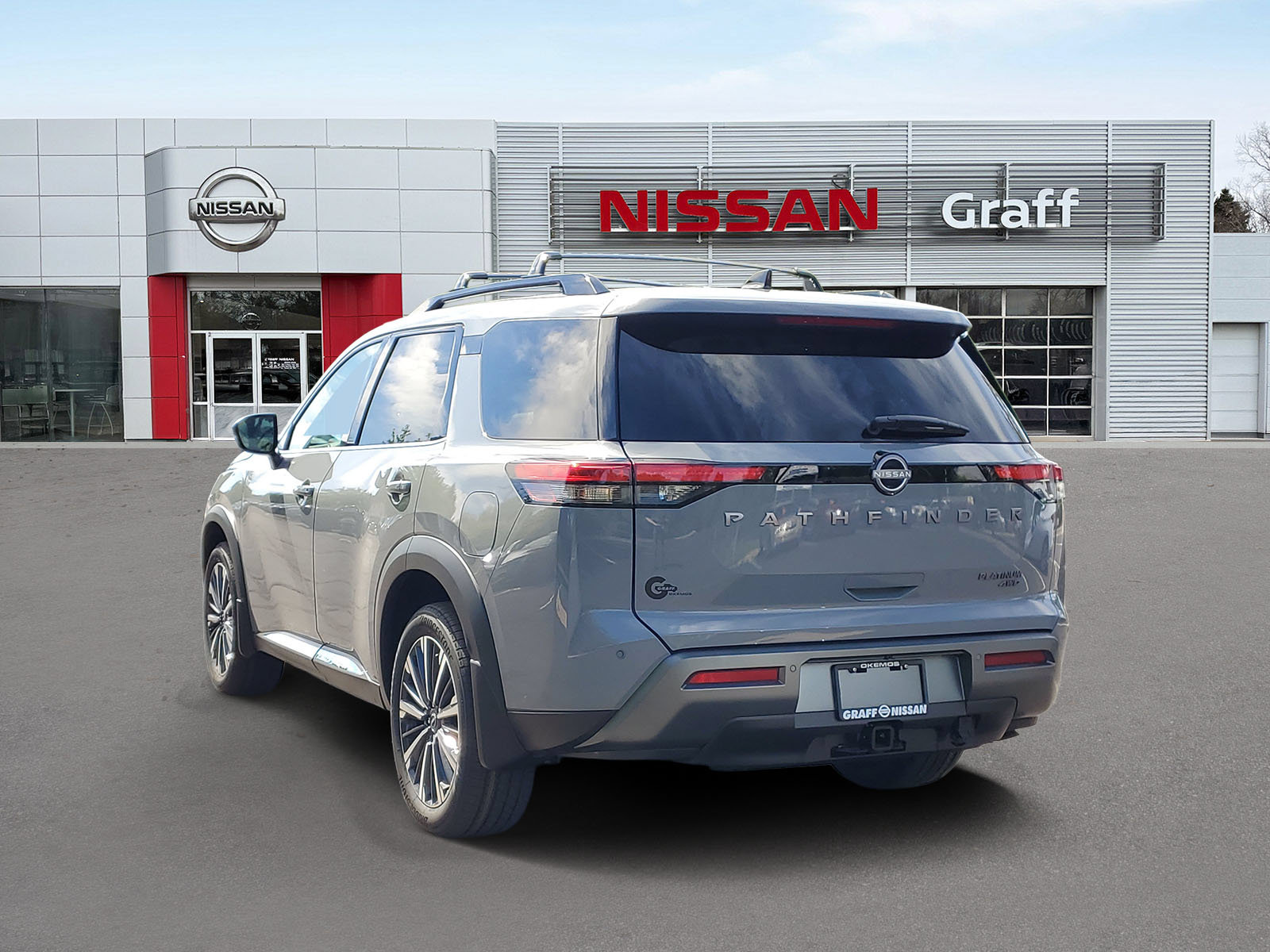 New 2026 Nissan Pathfinder Platinum AWD/4WD image 4