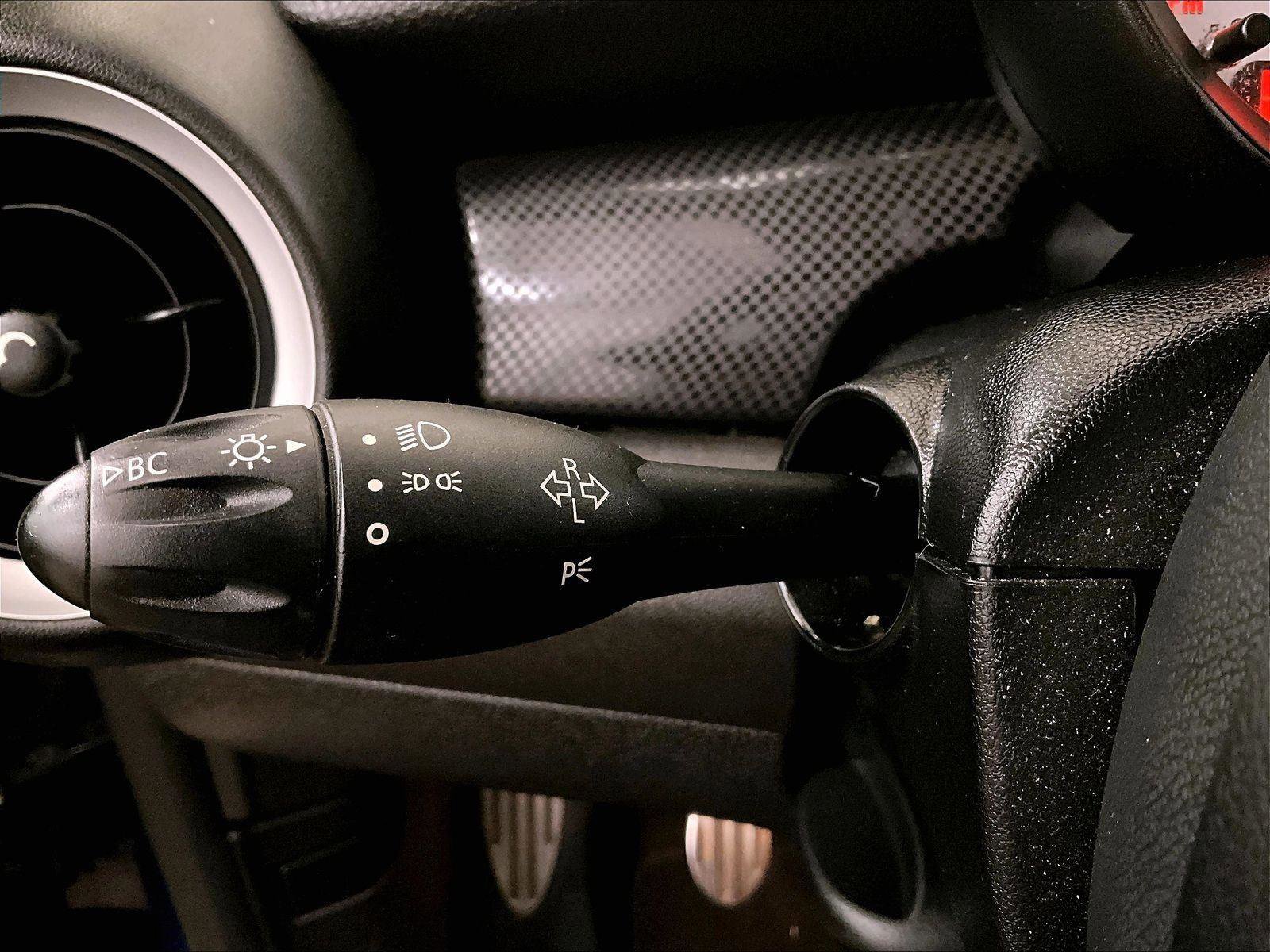 Used 2013 MINI Cooper S FWD image 30