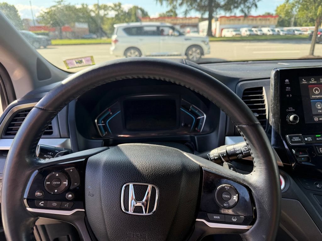Used 2018 Honda Odyssey Touring image 4