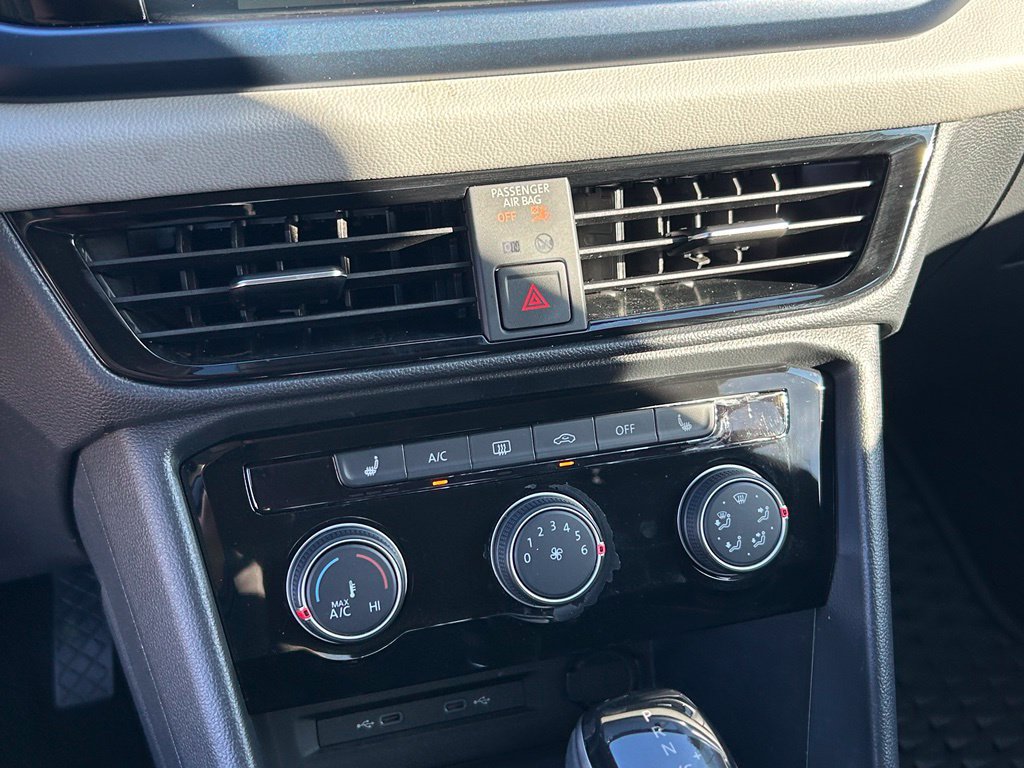 Certified 2023 Volkswagen Taos SE FWD image 29