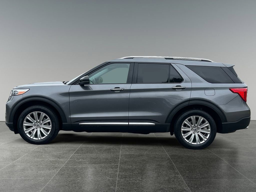 Used 2022 Ford Explorer Limited w/ Equipment Group 301A image 4