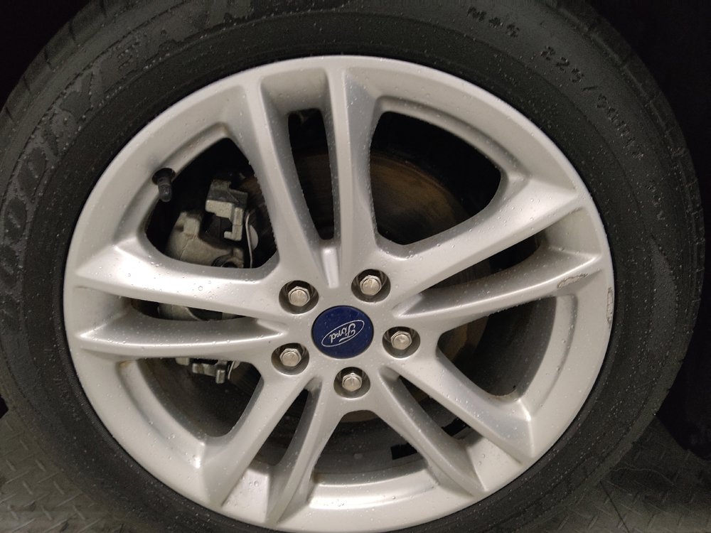 Used 2018 Ford Fusion S FWD image 31