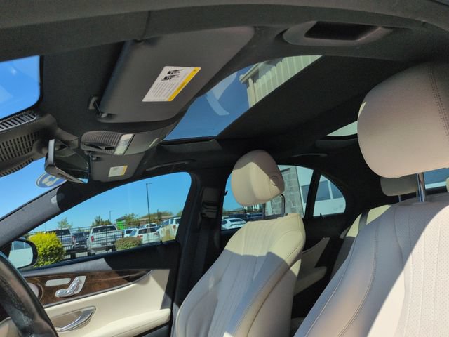 Used 2023 Mercedes-Benz E 350 4MATIC Sedan image 22