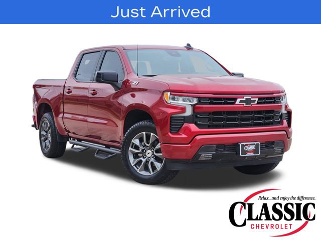 Used 2023 Chevrolet Silverado 1500 RST w/ Convenience Package II AWD/4WD image 3