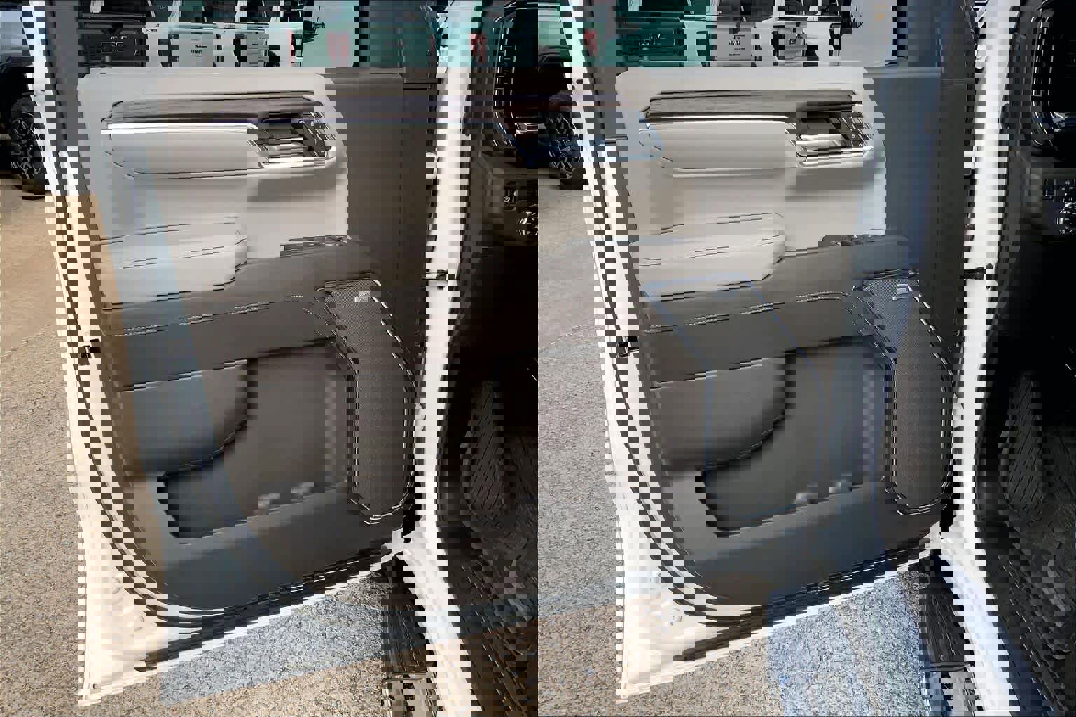 Certified 2023 GMC Sierra 1500 SLT image 19