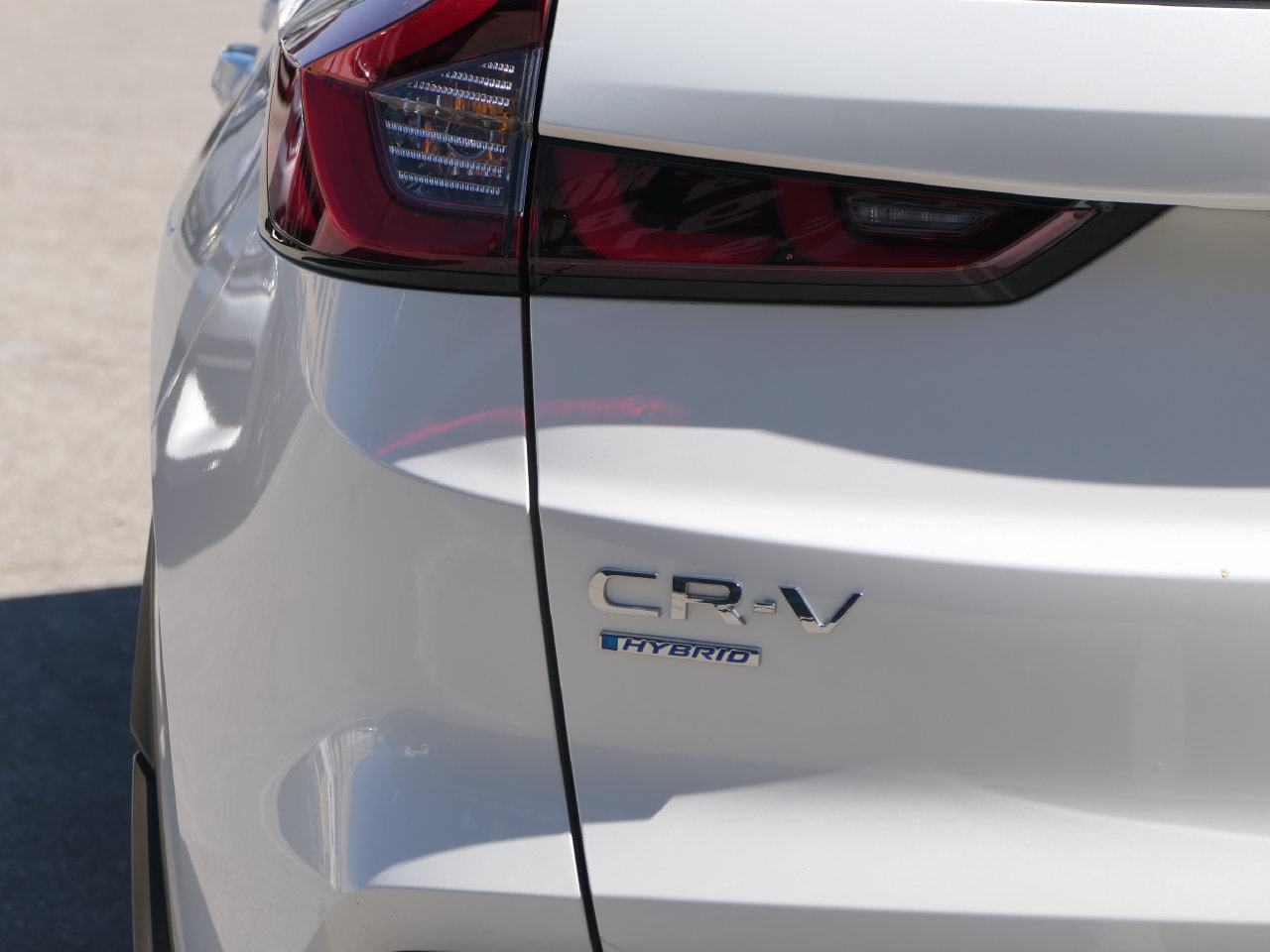 Used 2025 Honda CR-V Sport image 4