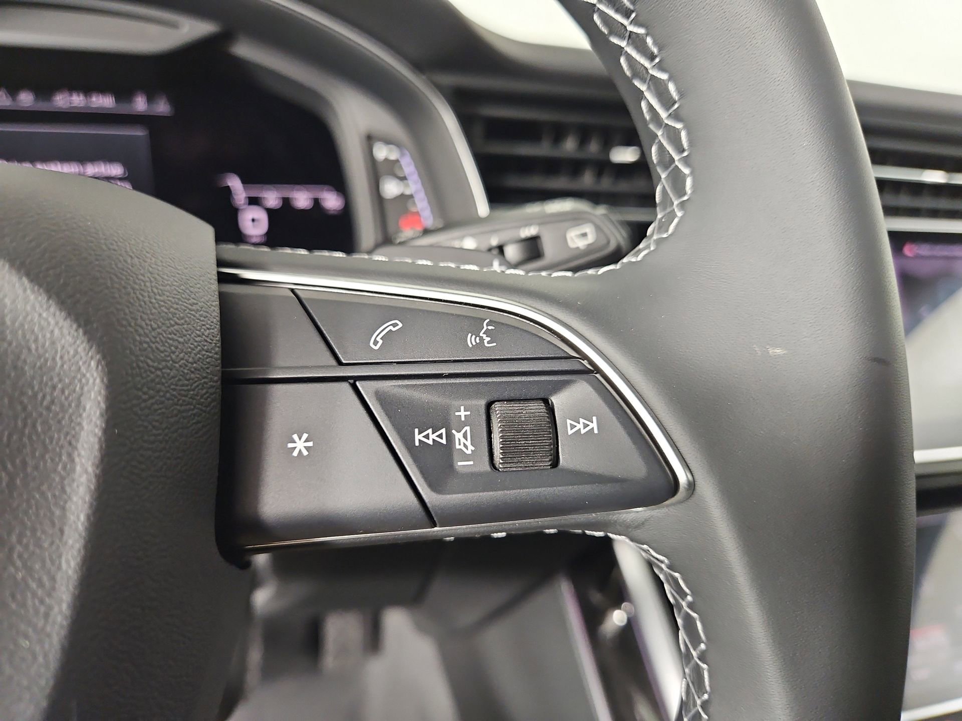 New 2026 Audi Q7 2.0T Premium image 26