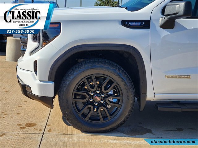 Used 2025 GMC Sierra 1500 Elevation image 11