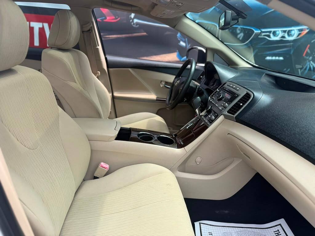 Used 2009 Toyota Venza FWD image 11