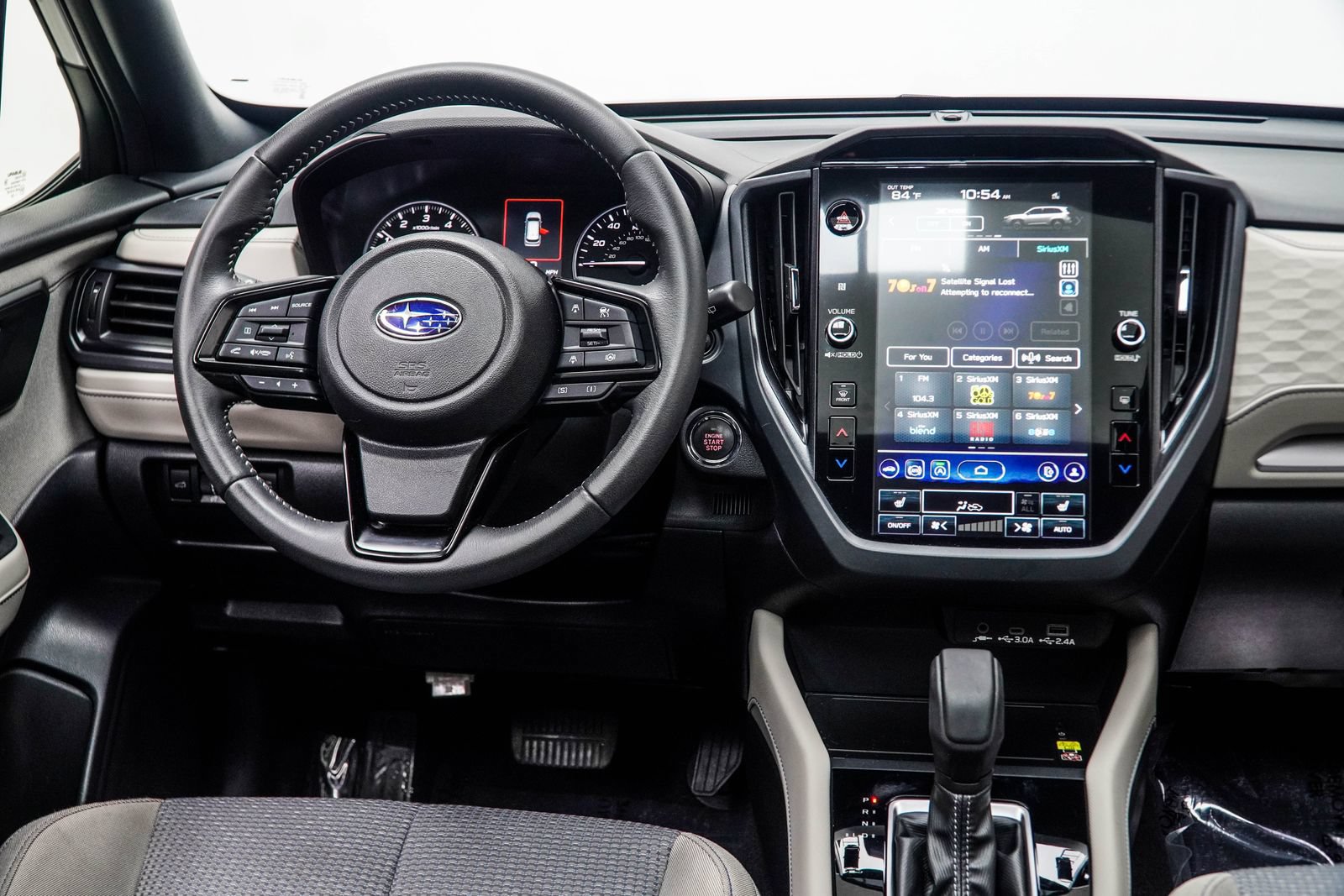 Used 2025 Subaru Forester Premium AWD/4WD image 18
